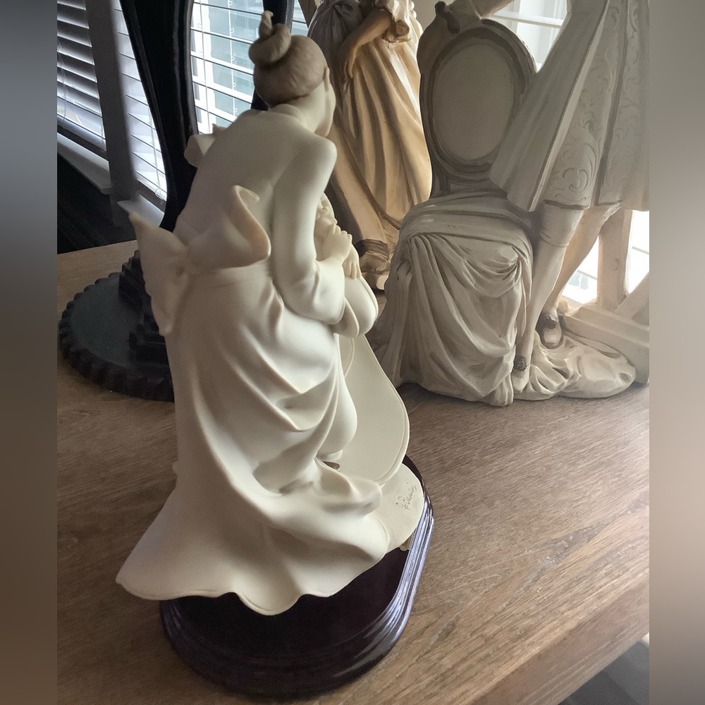 Giuseppe Armani limited Edition made in Italy Figurine - Picture 3 of 10
